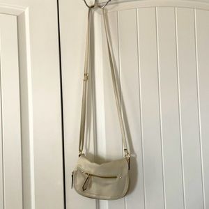 APT9 Cream Shoulder Fashion Bag